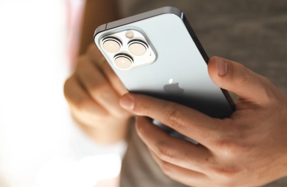 Apple lança recurso antirroubo para o iPhone no Brasil; entenda como vai funcionar