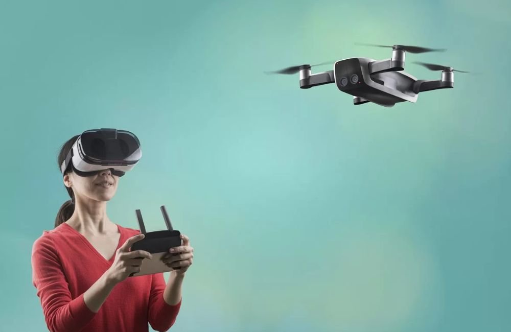 De piloto de drone a psicólogo infantil: as profissões em alta em 2024
