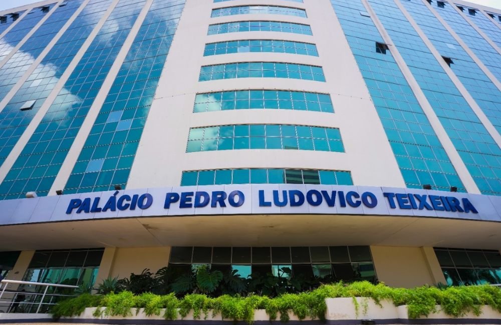 Goiás deve ter concurso para 300 vagas de Ensino Superior; saiba o salário