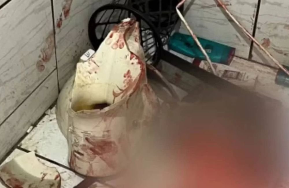 GO: mulher vai parar na UTI após vaso sanitário quebrar durante o uso