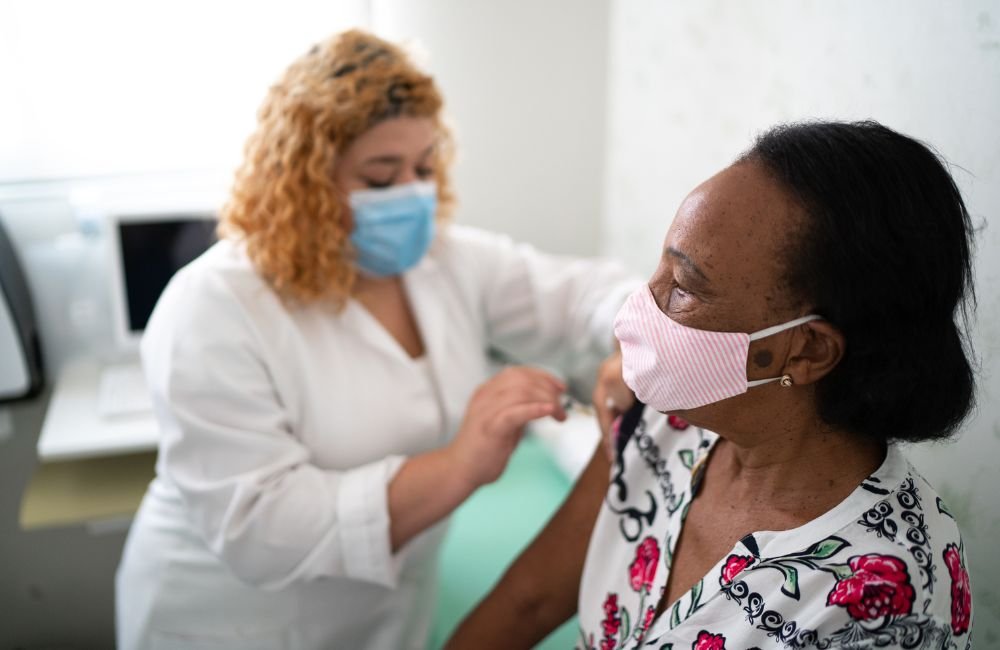 Campanha De Vacinação Contra A Influenza Em Jataí