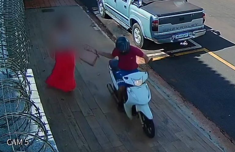 Homem em Moto Ataca Mulheres em Ruas Movimentadas de Jataí