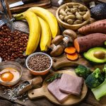 Engorda ou emagrece Nutricionista explica 4 mitos sobre alimentação