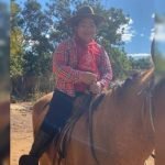 Goiás mãe fotografou filha minutos antes dela morrer após cair de cavalo que disparou