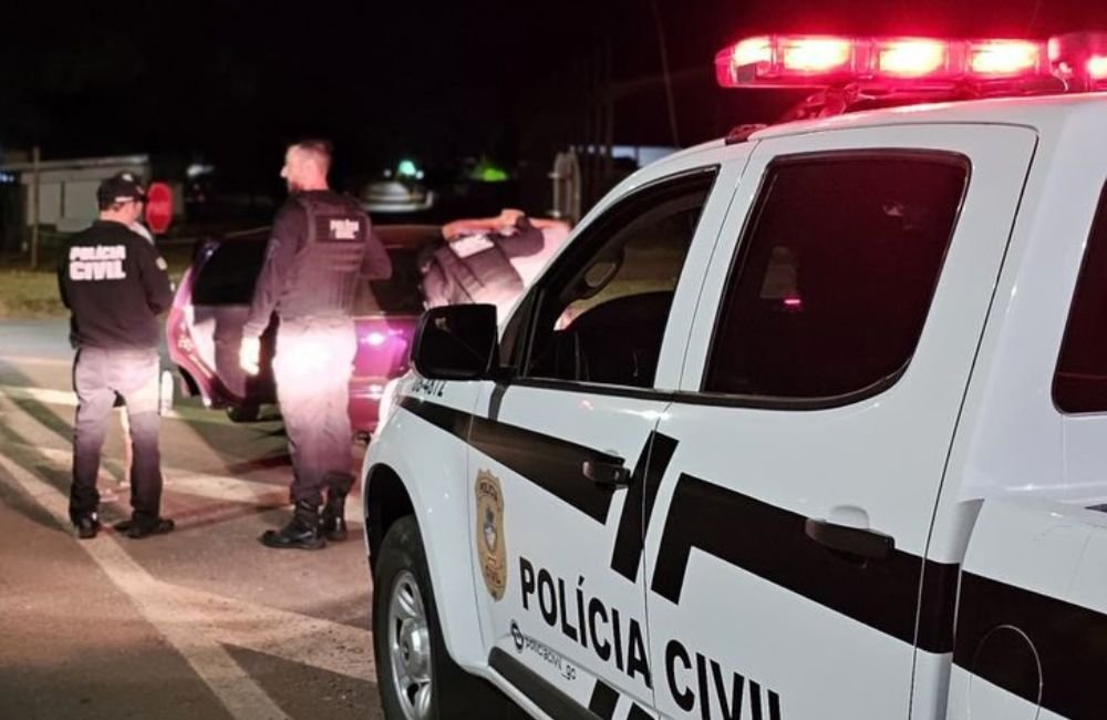 Motorista é preso após ser flagrado dirigindo sob efeito de maconha em Anápolis