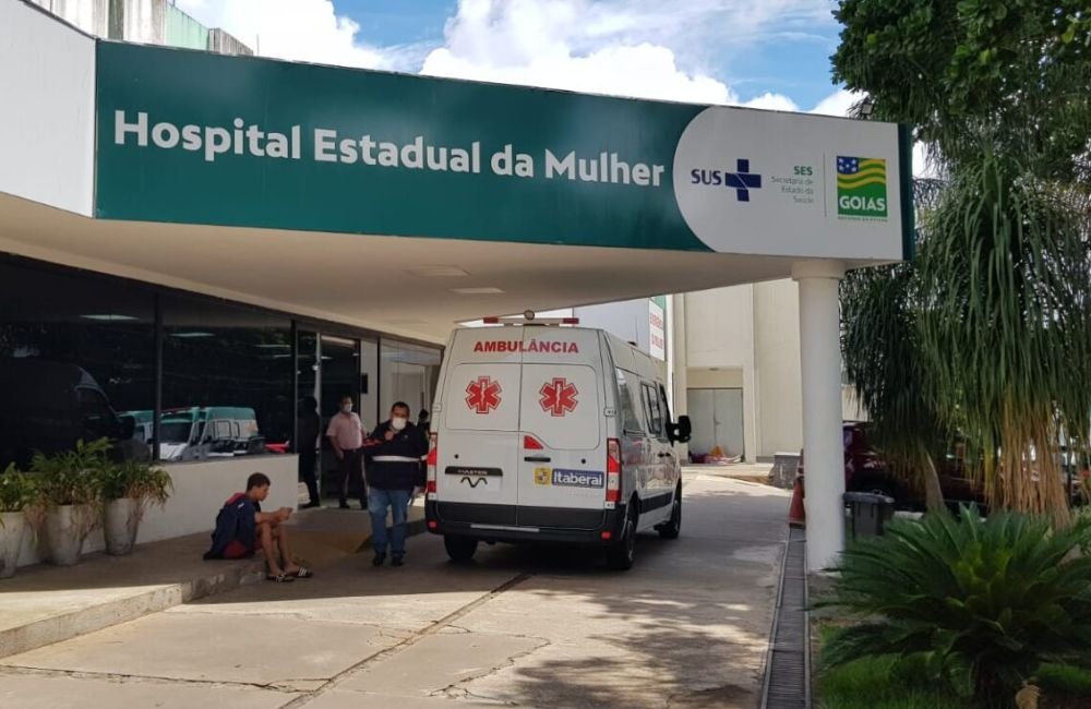 Religiosos pró-vida organizam manifestação contra aborto de menina de 13 anos