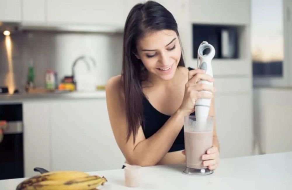 Whey protein: saiba com qual fruta combinar para emagrecer