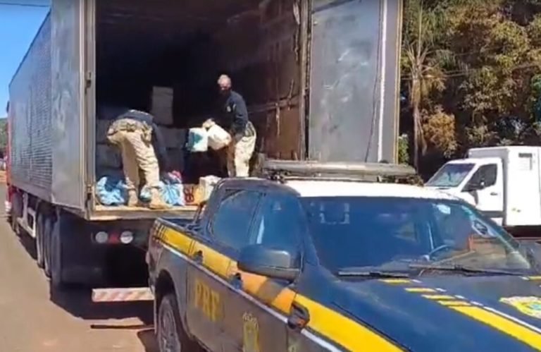 Motorista de carreta é preso com quase 300 kg em variedades de drogas, em Jataí
