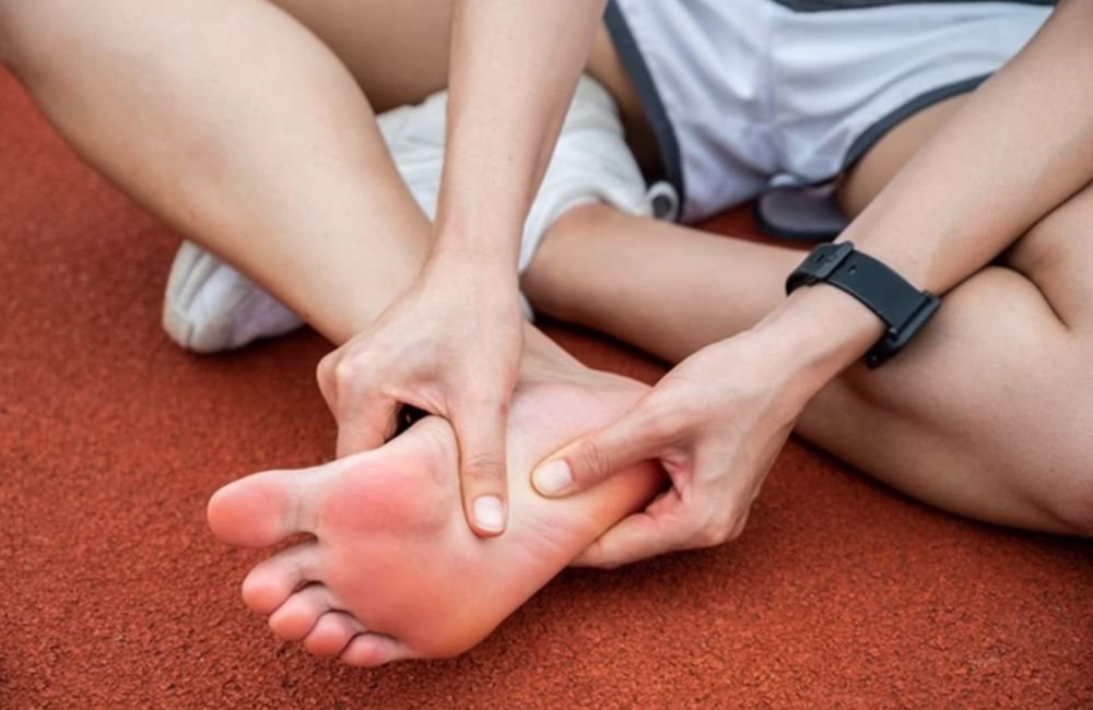 Fascite plantar: entenda as causas e como eliminar a dor