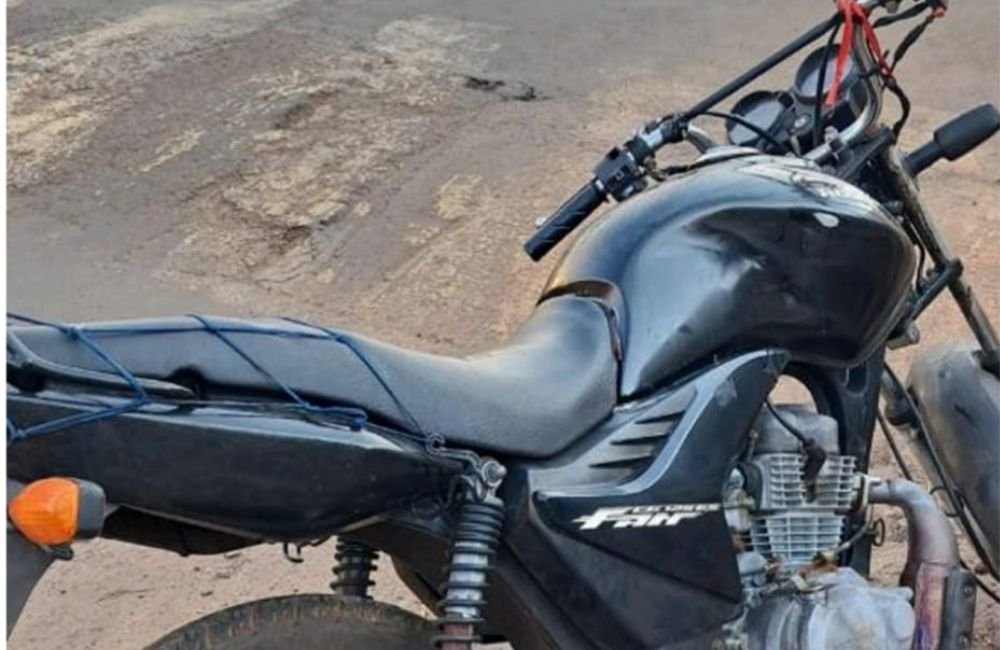 Polícia Militar apreende adolescentes e recupera motocicleta furtada em Jataí