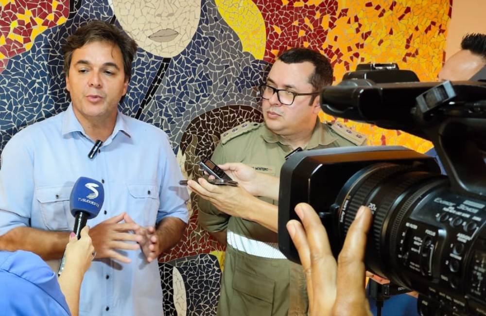 VÍDEO | Prefeitura e Bombeiros Realizam Coletiva de Imprensa Sobre Ações Contra Incêndios na Região