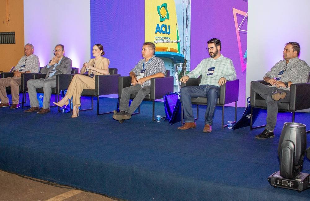 Galeria de Fotos: Confira os melhores momentos do primeiro dia da EXPOJATAÍ 2024