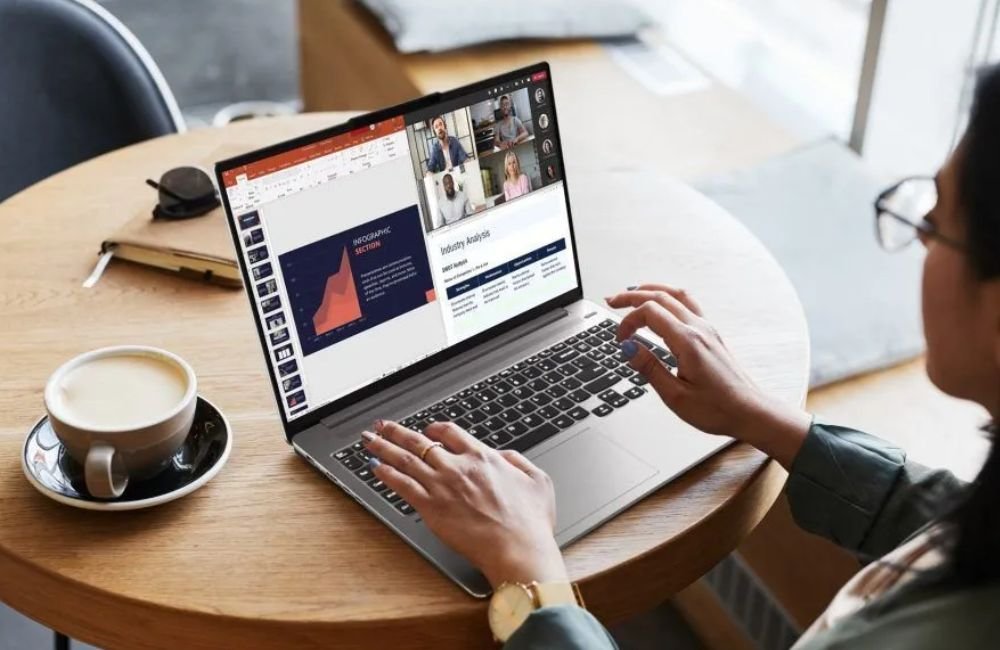 Mesmo com menor crescimento salarial, trabalhadores preferem home office, diz estudo