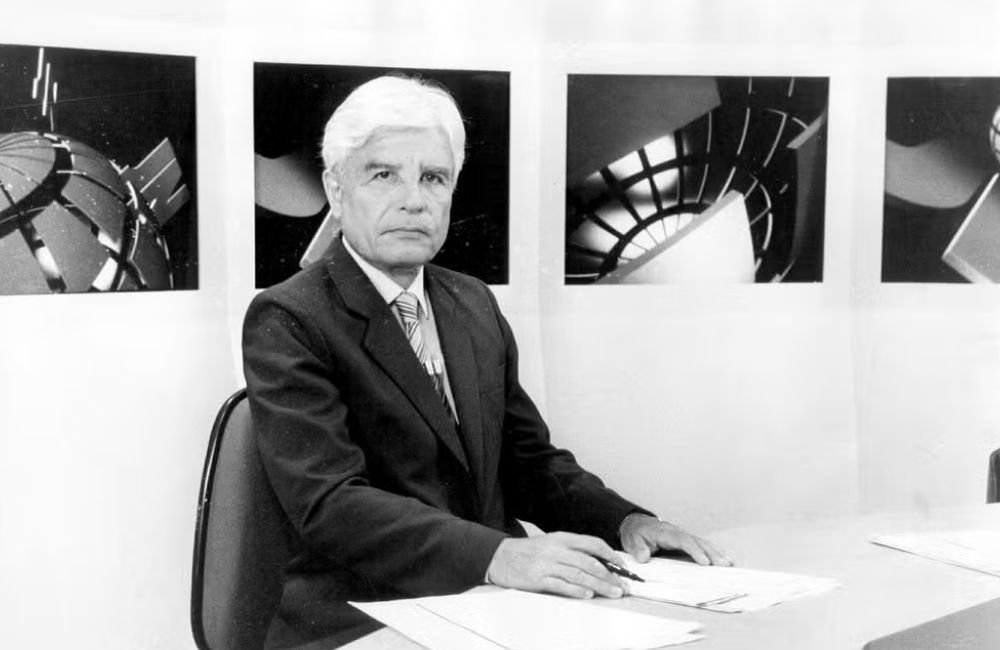 Morre o jornalista Cid Moreira, aos 97 anos