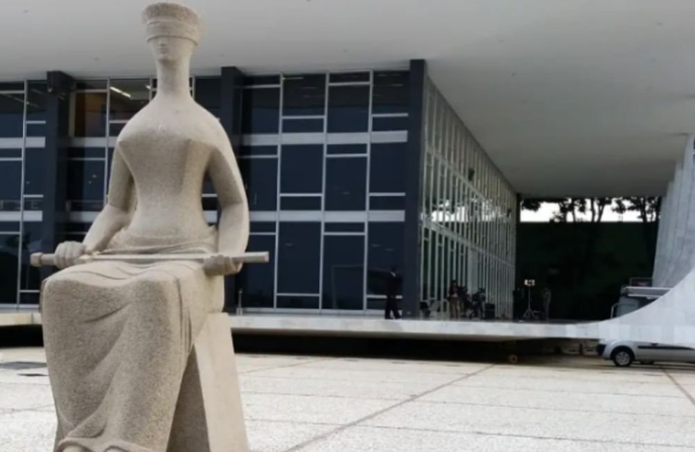 Proposta que limita decisões monocráticas de ministros do STF avança no Congresso