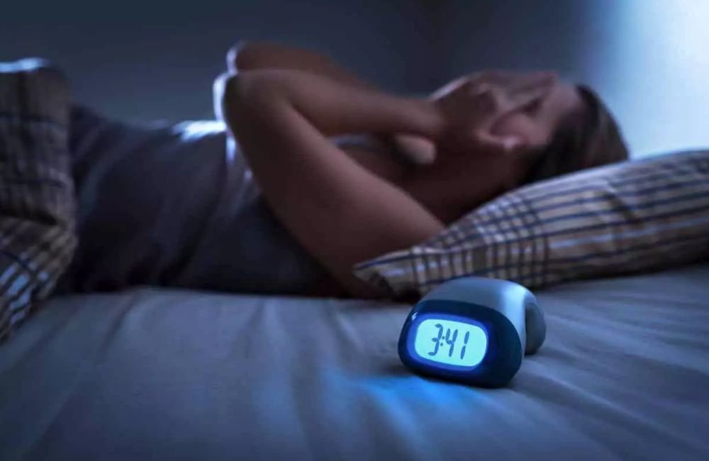 Uma noite mal dormida pode ter impactos até a semana seguinte, revela estudo