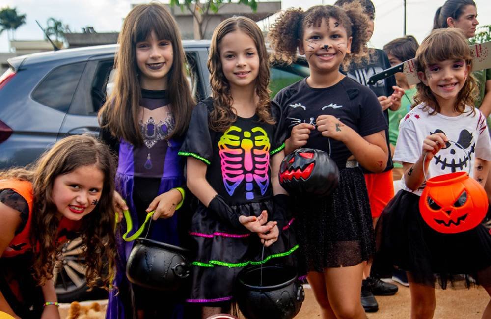 Galeria de Fotos do 4º Halloween no Setor Brisas e Morada do Sol em Jataí