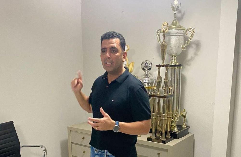 Humberto Macchione retorna à presidência da Jataiense em momento decisivo