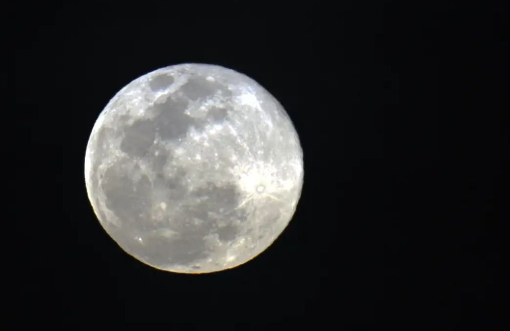 Última superlua do ano brilhará no céu nesta sexta-feira (15/11)