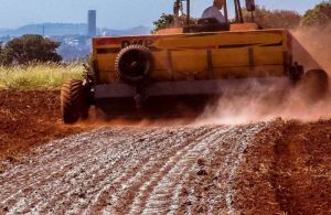 Dois são presos por tentar aplicar golpe em loja de máquinas agrícolas de Rio Verde