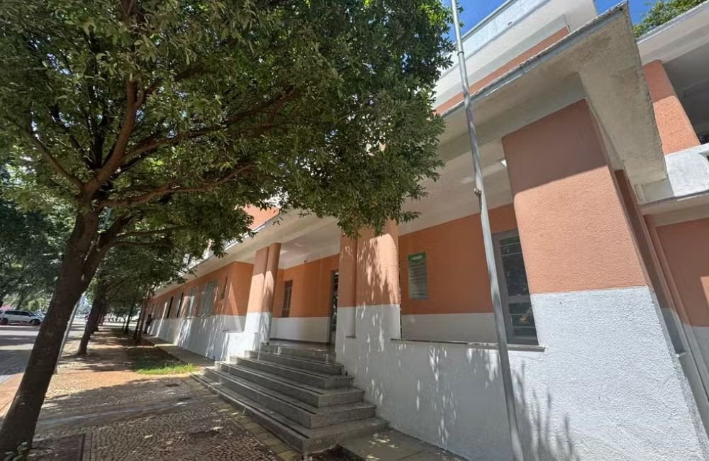 Secretaria da Retomada abre processo seletivo com salário de até R$ 10,8 mil