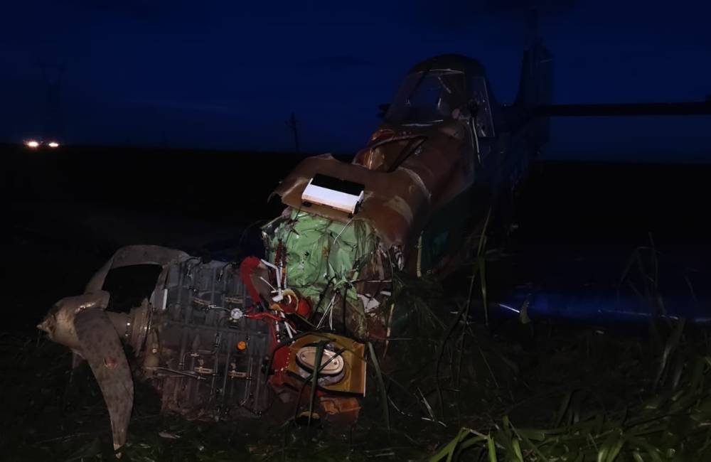 Bombeiros Resgatam Piloto Após Queda de Avião Agrícola