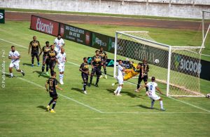 Jataiense Goleia Goianésia e Assume a Segunda Colocação no Campeonato Goiano