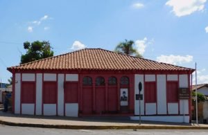 Museu de Artes Contemporânea (MAC)