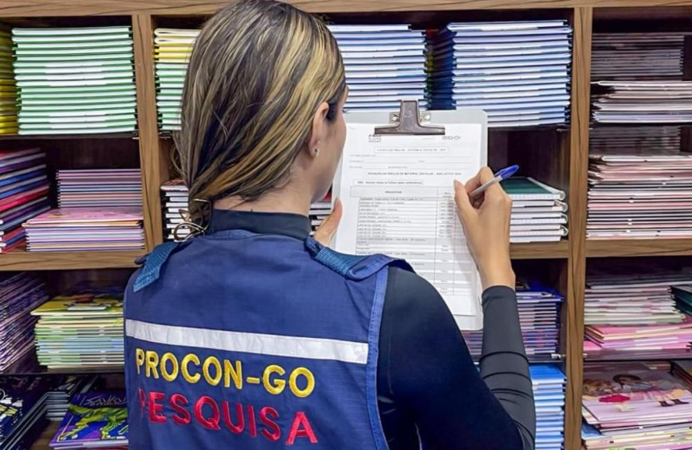 Pesquisa aponta variação de até 577% nos preços de material escolar em Goiás