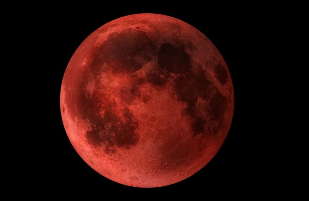 Eclipse lunar total: Quando e como ver a ‘Lua de Sangue’ no Brasil?
