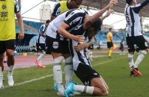 Goiânia derrota Jataiense e vence o primeiro jogo no Goianão