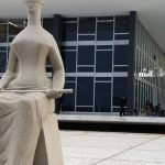 Lei Maria da Penha se estende a casais homoafetivos e mulheres trans