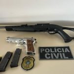 Polícia Civil cumpre mandado e apreende armas de fogo