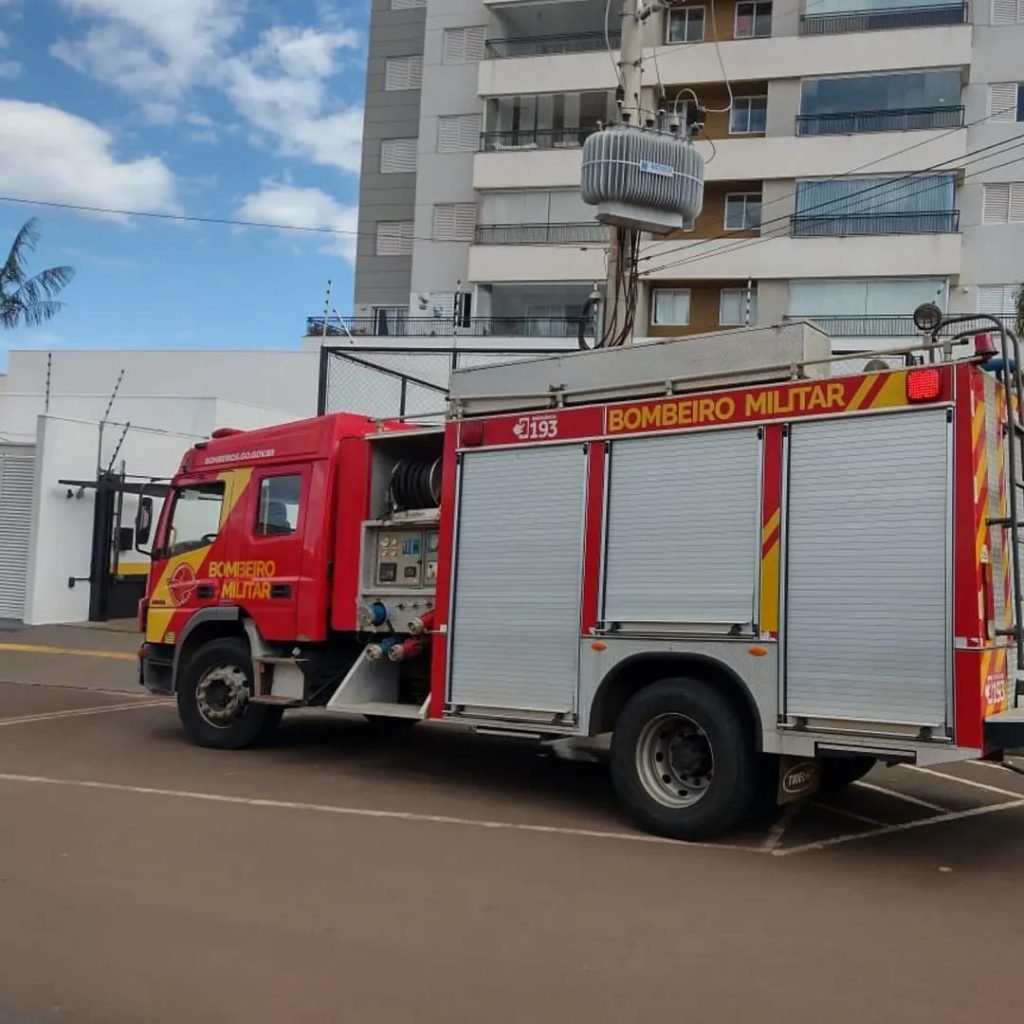 Princípio de incêndio em apartamento mobiliza Corpo de Bombeiros em Jataí (1)