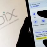 PIX Pessoas e empresas com irregularidade na Receita terão as chaves excluídas