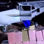 Aeronave carregada com meia tonelada de cocaína é interceptada em Goiás em operação da PF e PM