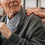Anvisa aprova medicamento para retardar avanço do Alzheimer