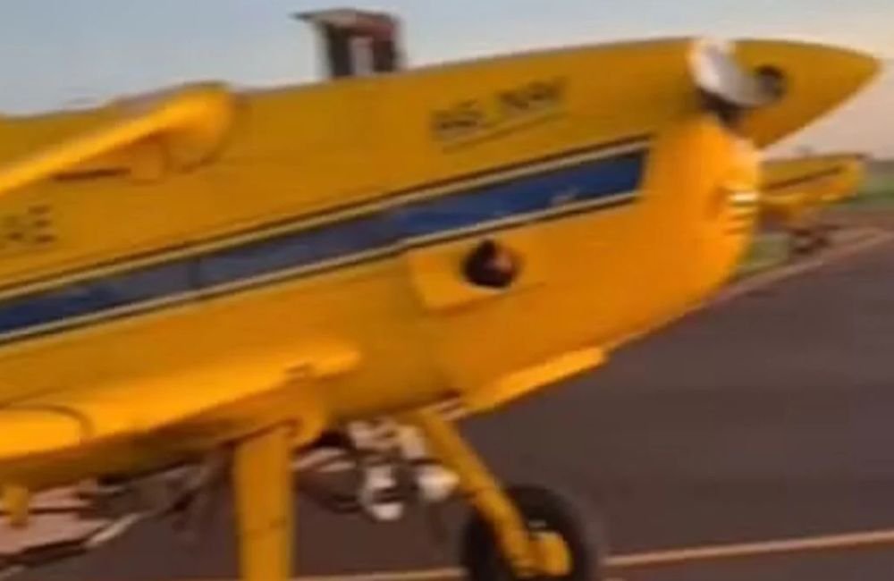 Avião é atingido por tiro enquanto sobrevoa plantação no interior de Goiás