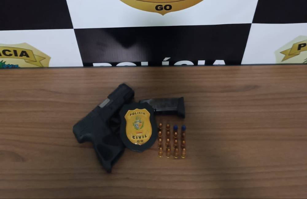 Polícia Civil de Goiás cumpre mandado e apreende arma de fogo em caso de violência doméstica em Jataí