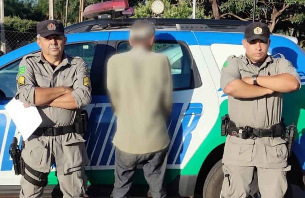 Polícia Militar flagra motorista embriagado colocando vidas em risco em Itajá-GO