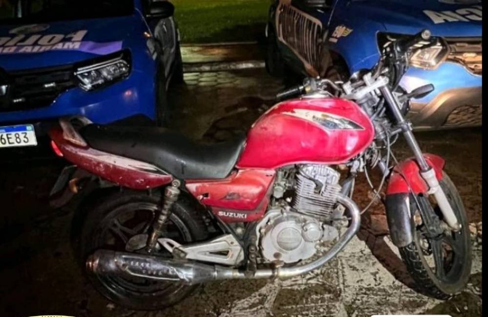 Polícia Militar prende homem com motocicleta furtada na Vila Palmeiras