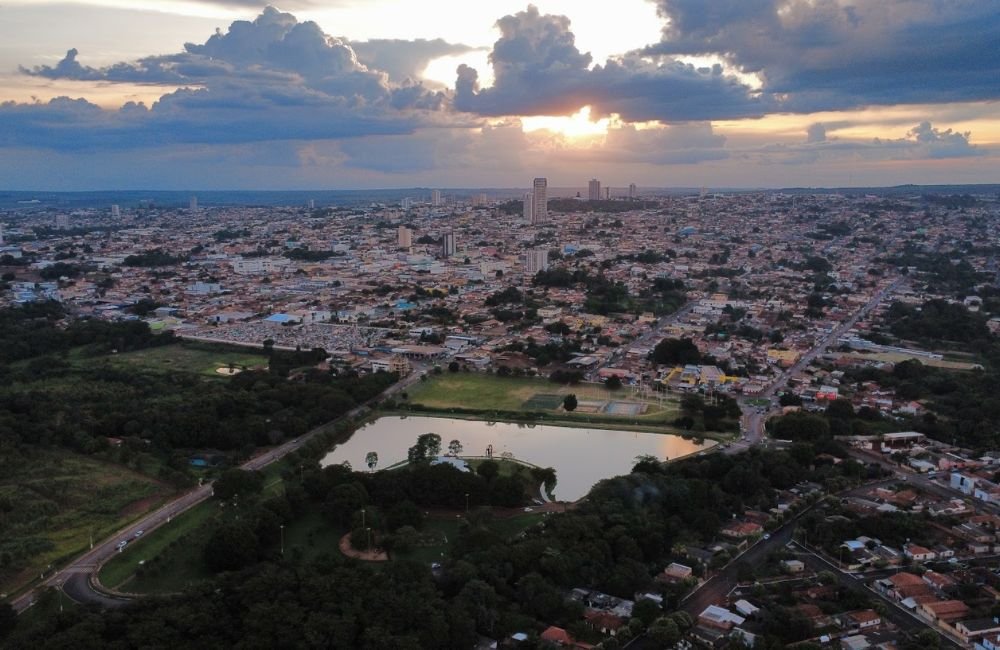 Clima tempo previsão Jataí goiás lago jk por do sol árvores