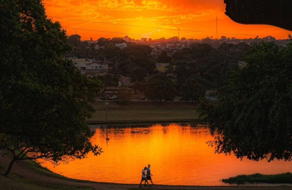 Clima tempo previsão Jataí goiás lago jk por do sol caminhando árvores