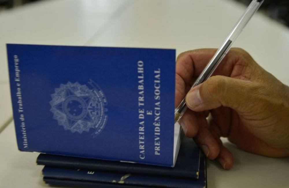 Empresa é condenada a pagar R\$ 10 mil por demissão discriminatória em Jataí