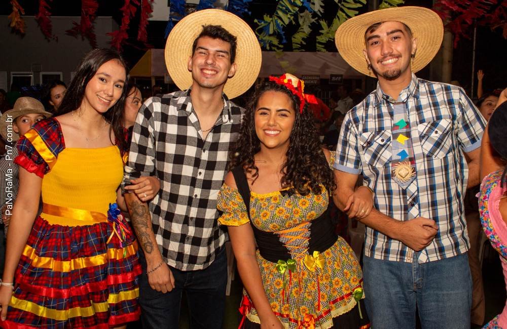 Sucesso de público! Arraiá da SummerFit animou a noite com quadrilha, comidas típicas e solidariedade