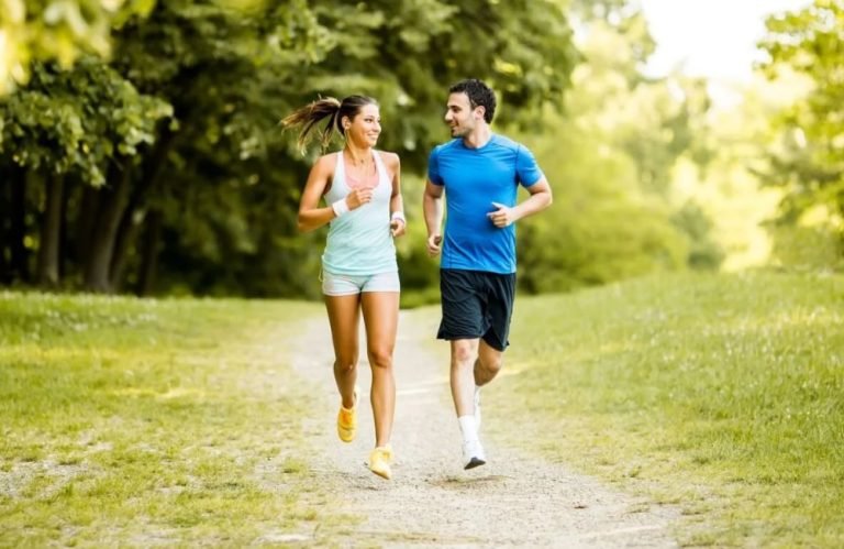 Benefícios da corrida para quem quer emagrecer e ganhar massa muscular