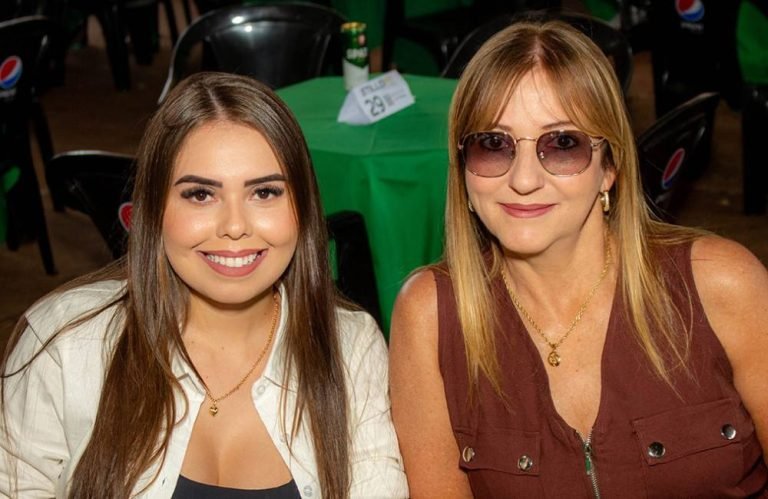 Confira as fotos da Queima do Alho em Jataí