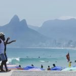 Mulheres que viajam sozinhas têm desconto de 15% em hotéis do Brasil até março de 2026