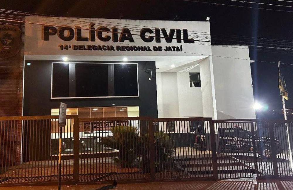 Polícia Civil cumpre mandado de prisão por dívida de pensão alimentícia em Jataí