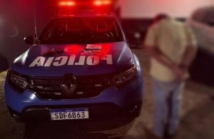 Policiais do 15º BPM prendem homem por disparos de arma de fogo em Jataí